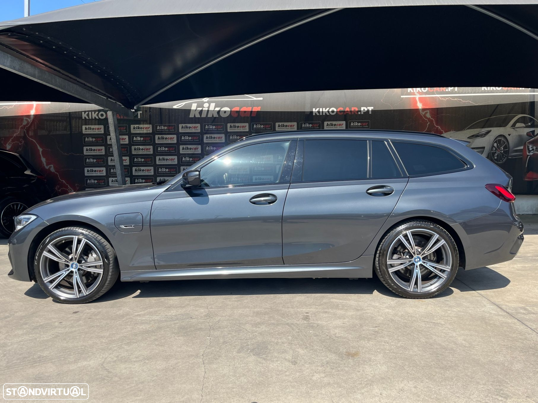 BMW 330 e Touring Pack M Auto - 56