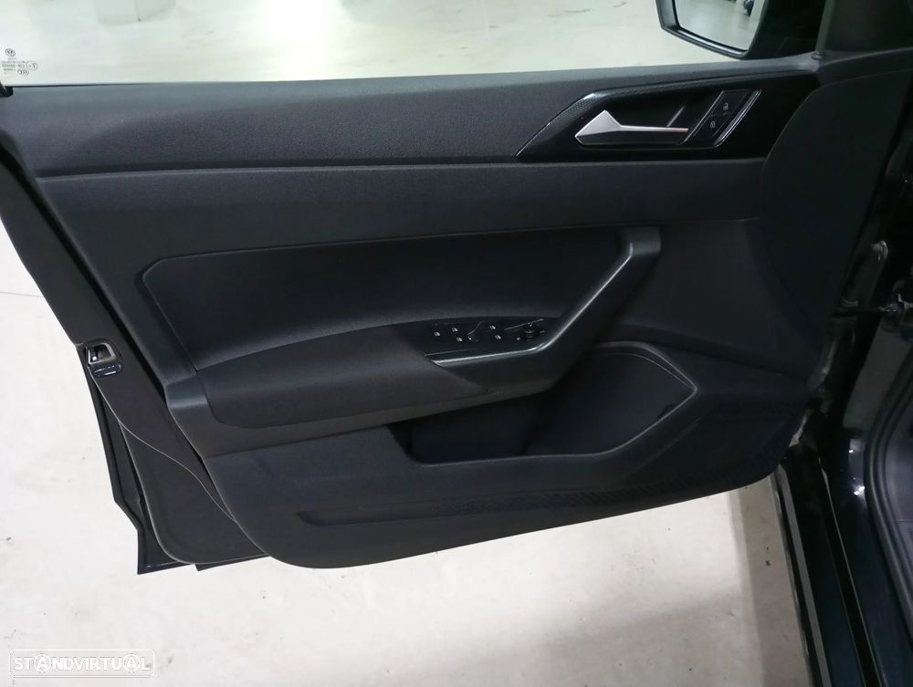 VW Polo 1.0 TSI Urban DSG - 14