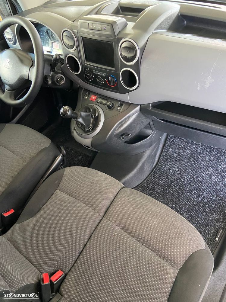 Peugeot Partner - 9