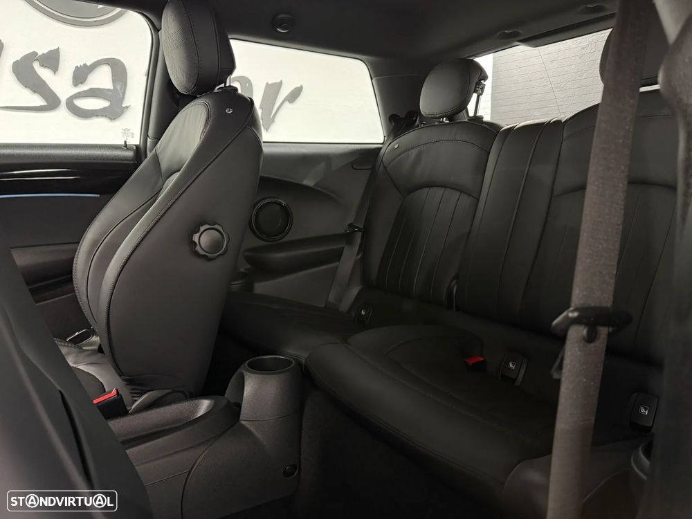 MINI 3 Portas Cooper SE Resolute Edition - 20