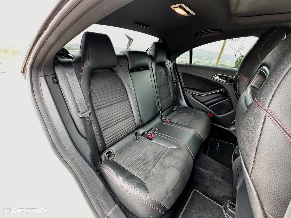 Mercedes-Benz CLA 200 CDI AMG Line - 18