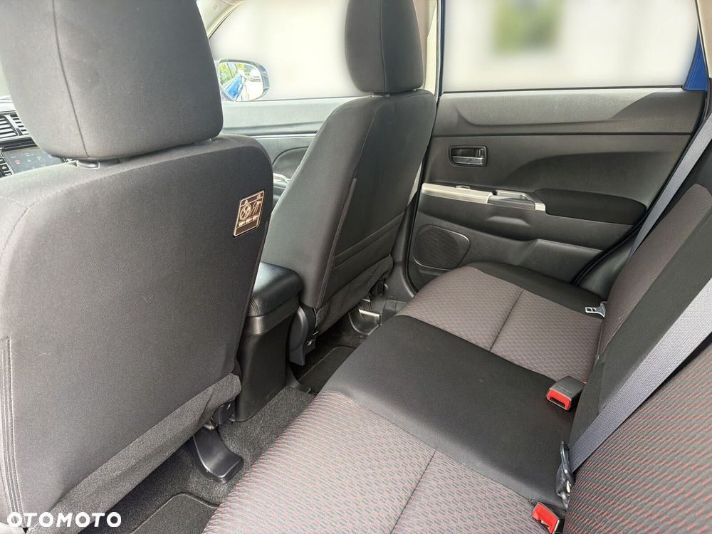Mitsubishi ASX - 13