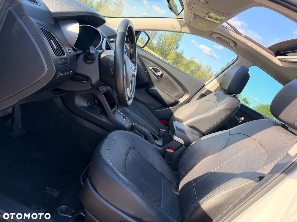 Hyundai ix35 2.0 CRDi 4WD Automatik Premium - 16