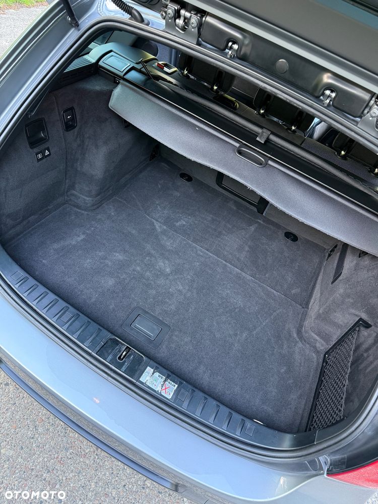 BMW Seria 3 320d xDrive DPF Edition Sport - 30