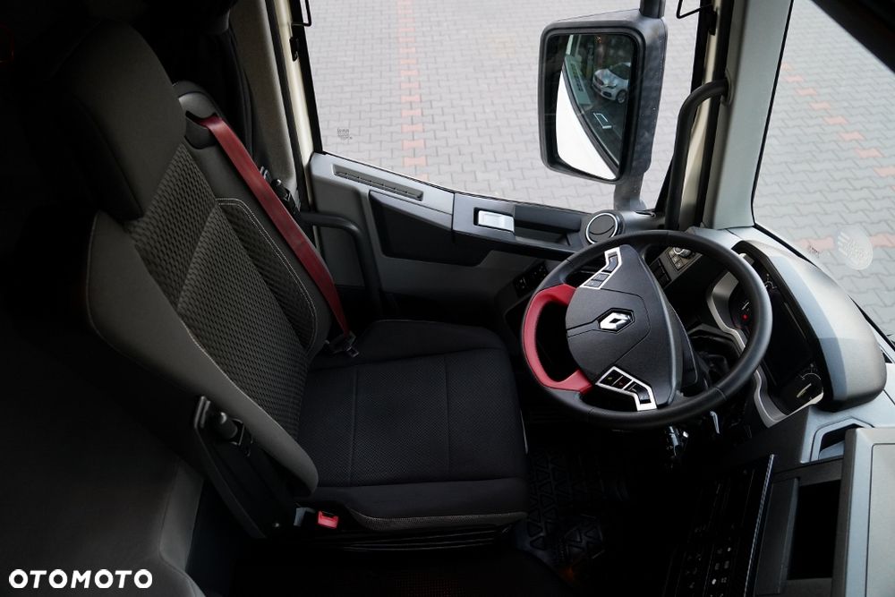 Renault T 520 /  PEŁNY ADR / HYDRAULIKA / RETARDER / EURO 6 - 26