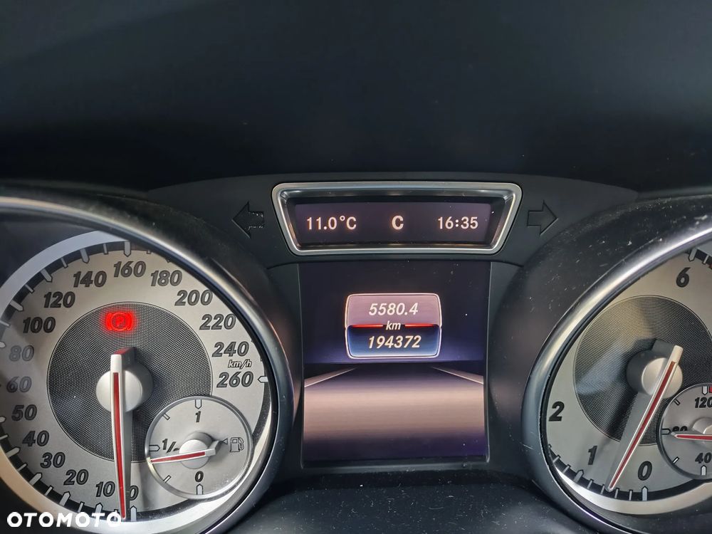 Mercedes-Benz CLA - 21