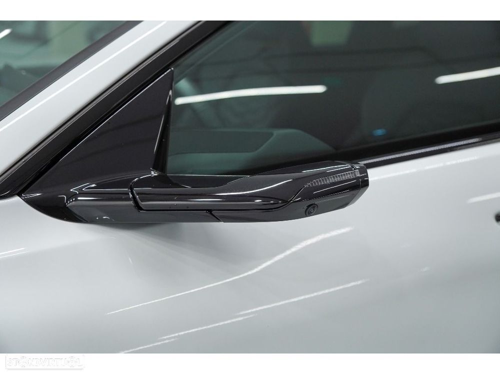 Audi A6 Avant e-tron - 12