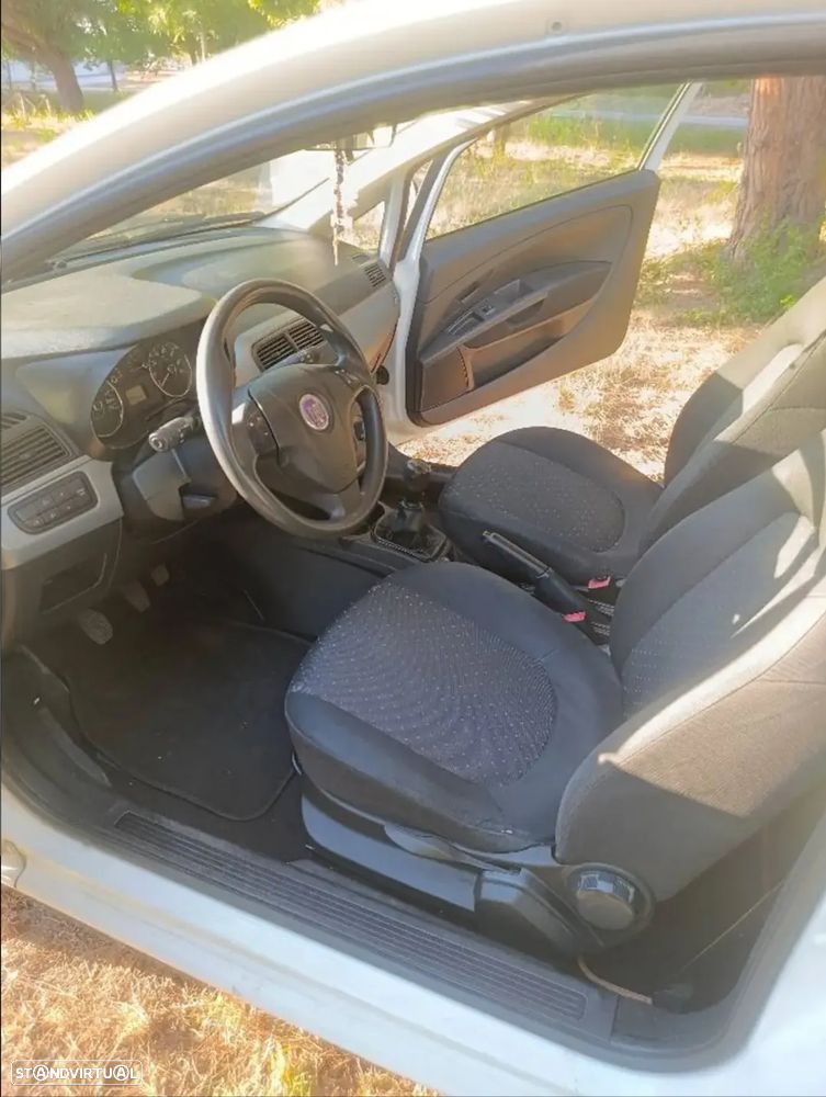 Fiat Punto 70 JTD Multijet Active - 10