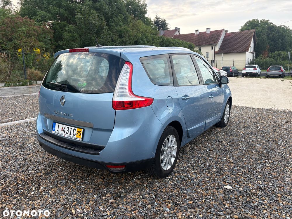 Renault Scenic 1.6 16V TomTom Edition - 10
