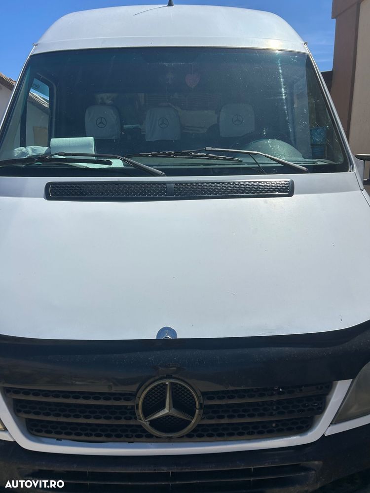 Mercedes-Benz Sprinter - 17