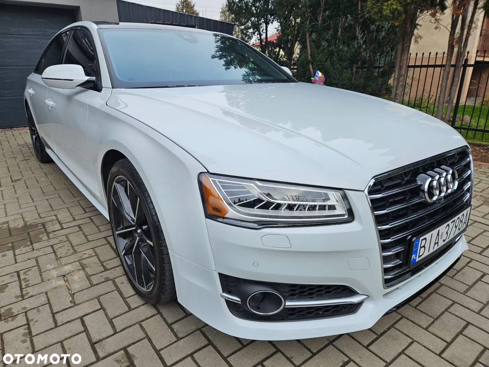 Audi A8 - 2
