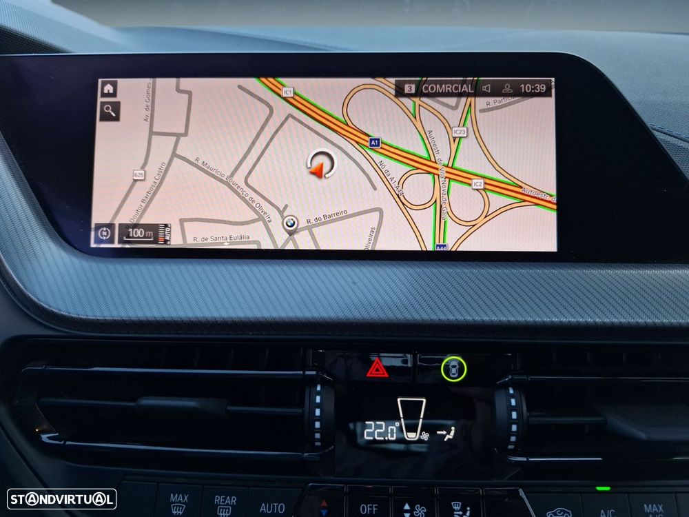 BMW 116 d Pack Desportivo M Auto - 25