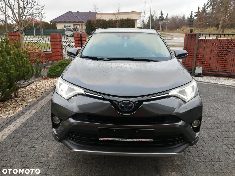 Toyota RAV4 - 4