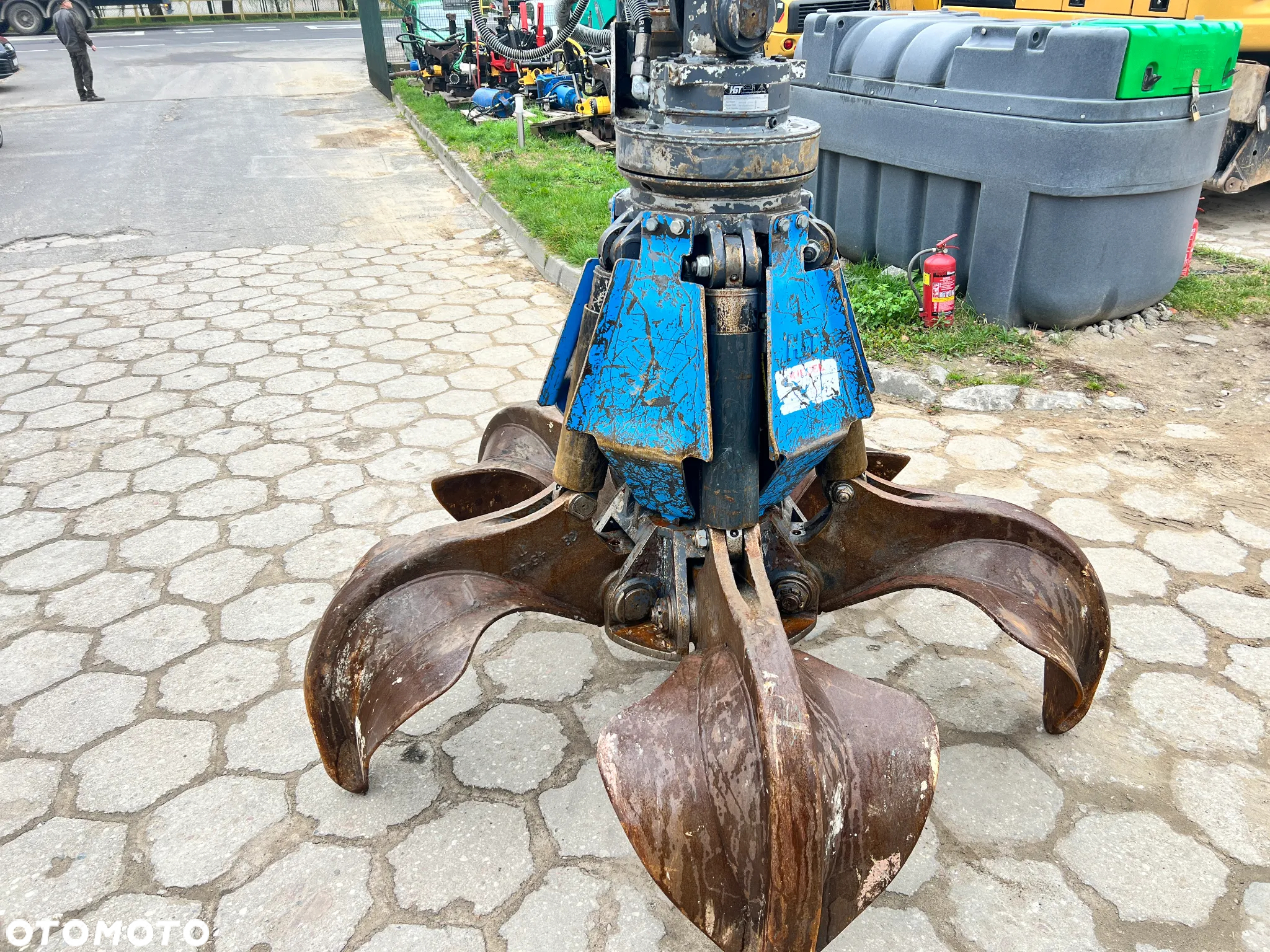 Fuchs MHL340 340 chwytak do złomu FUCHS 0,9m3 - 7