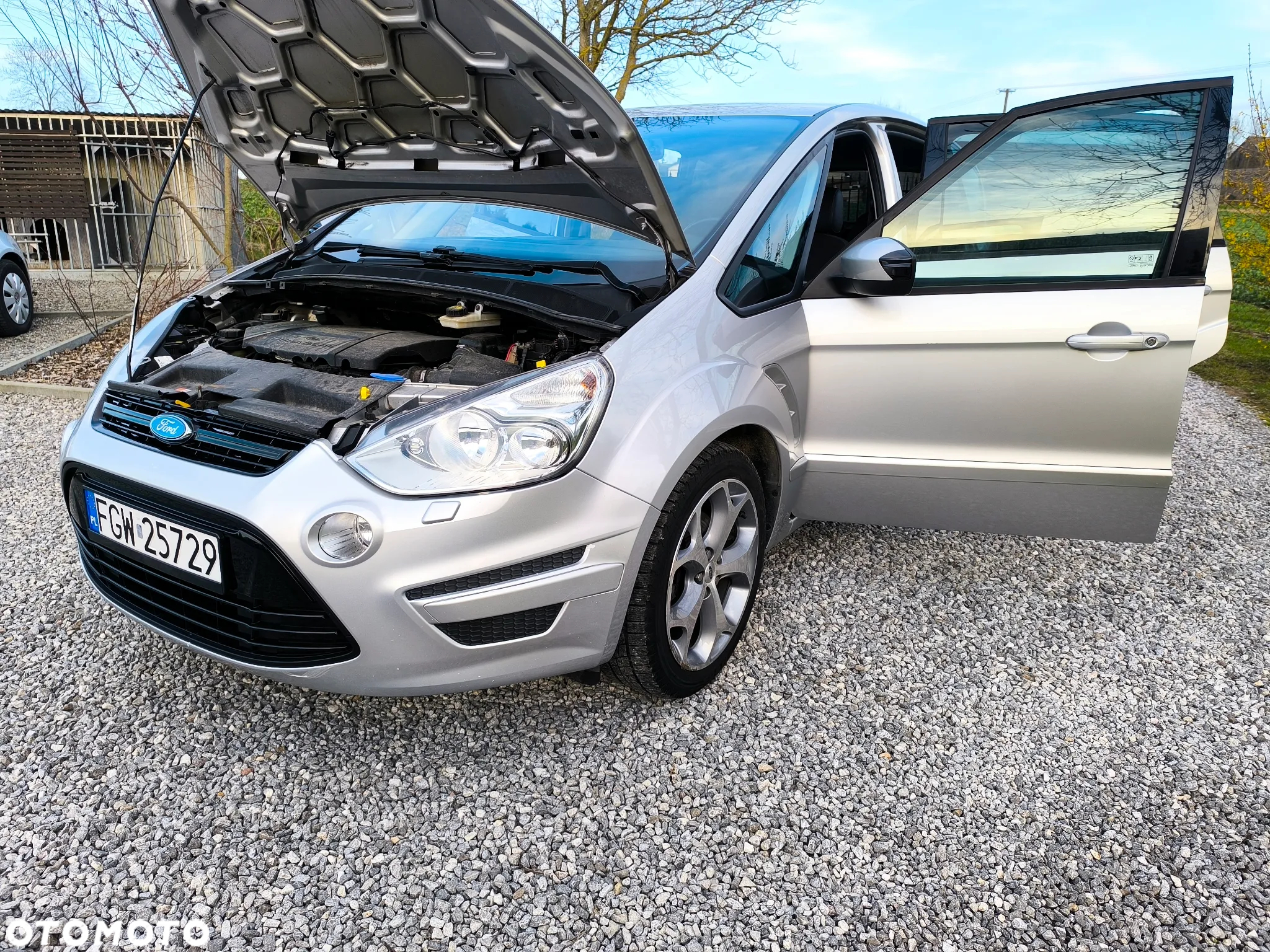Ford S-Max - 19