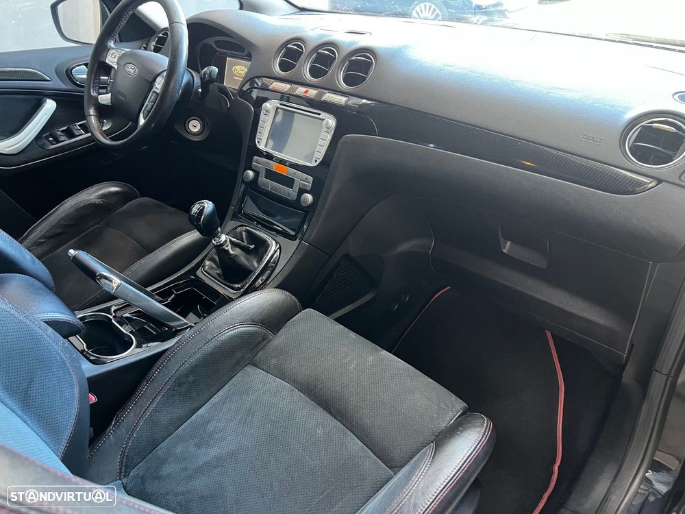 Ford S-Max 2.2 TDCi Titanium 7L - 15