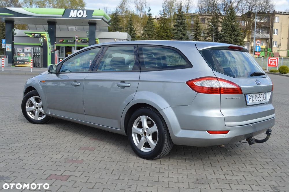 Ford Mondeo 2.0 TDCi Trend - 18
