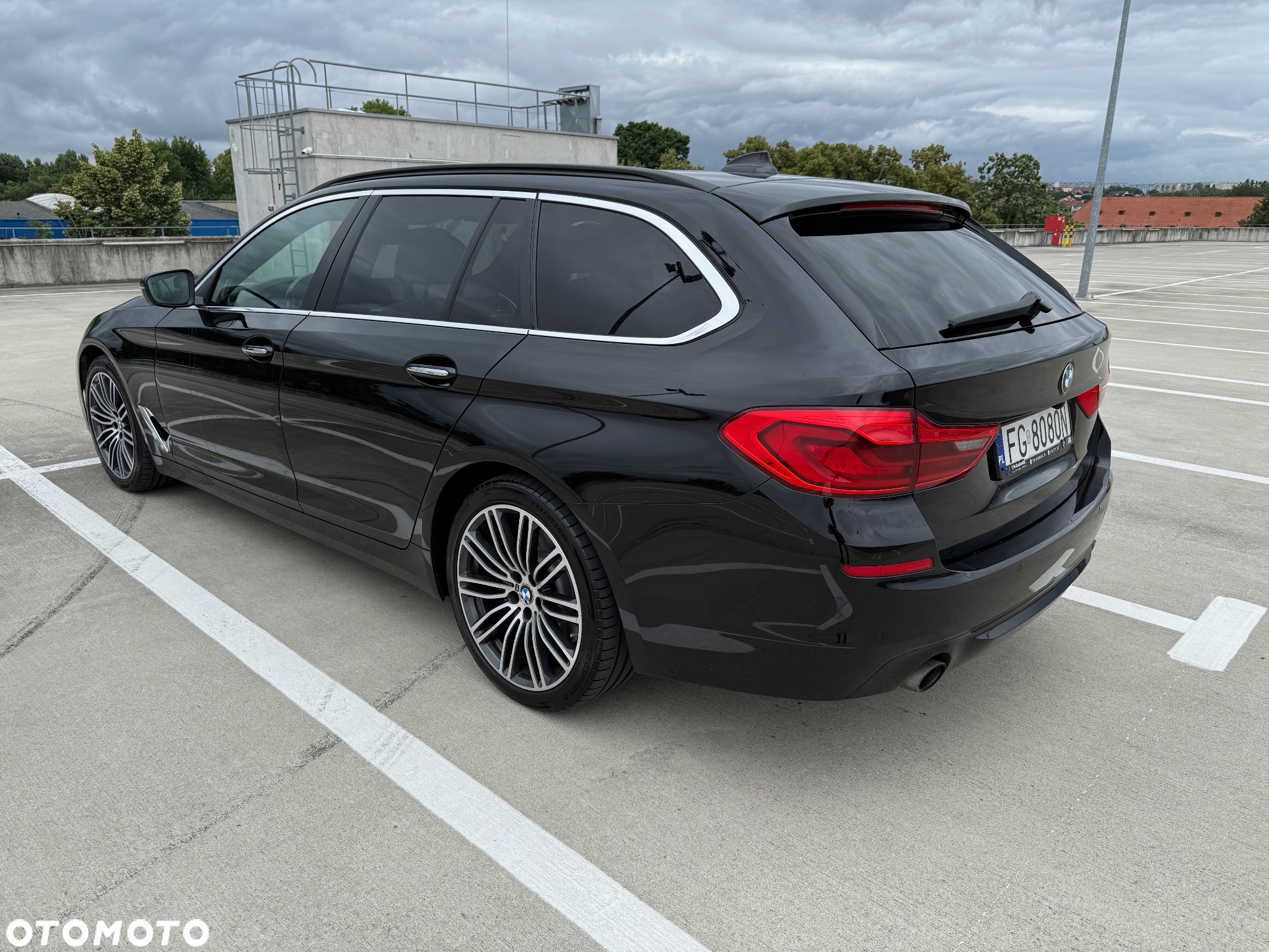 BMW Seria 5 520d Touring - 5