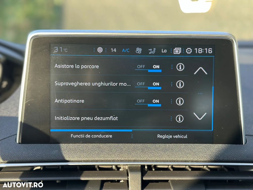Peugeot 3008 - 24