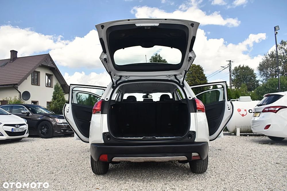 Peugeot 2008 1.6 e-HDi Allure S&S - 15