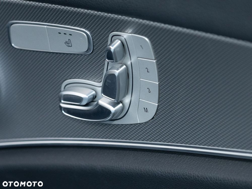 Mercedes-Benz Klasa E 220 d 4-Matic Business Edition 9G-TRONIC - 13