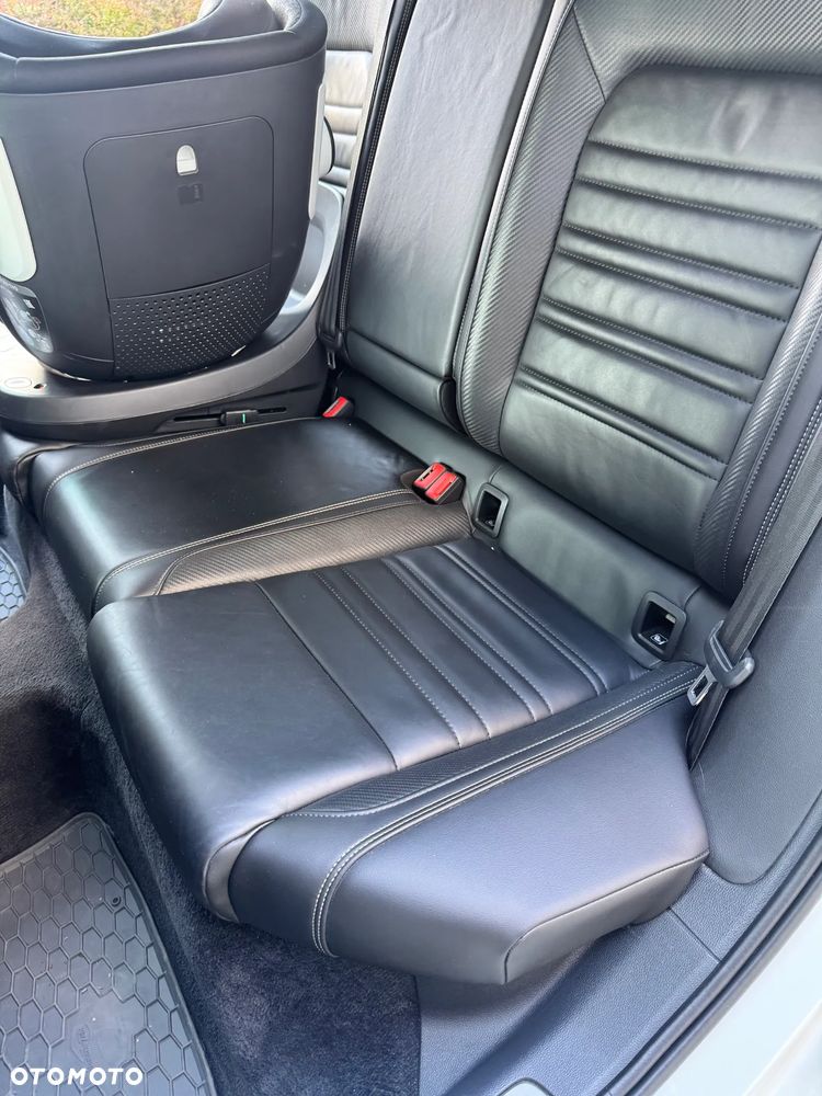 Volkswagen Passat - 5
