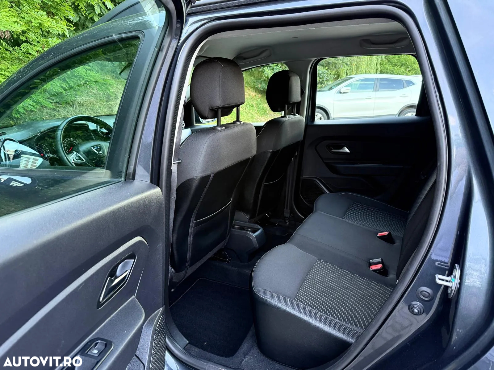 Dacia Duster 1.5 dCi 4x2 Laureate - 15