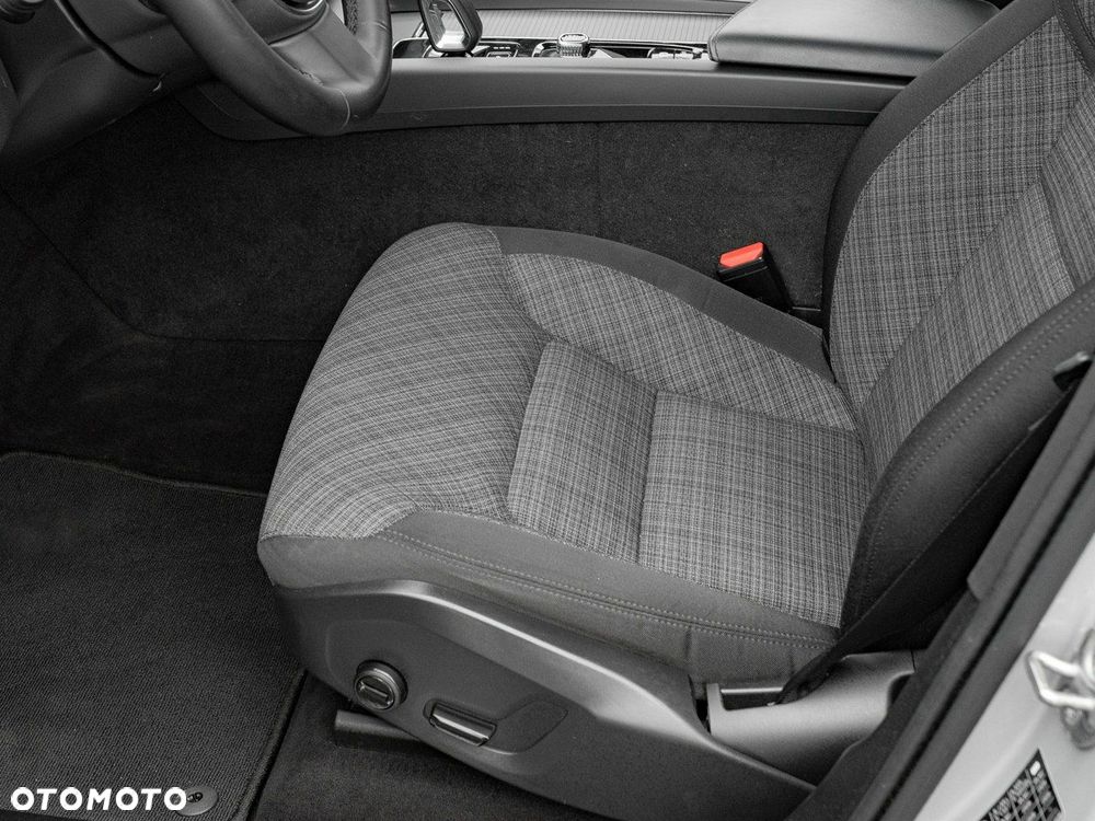 Volvo XC 60 B4 D Core - 14