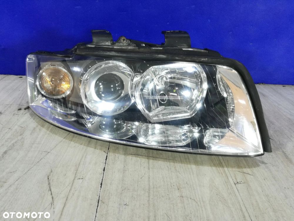 Audi A4 B6 lampa reflektor przód prawa Europa - 1