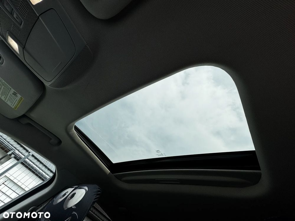 Ford Fusion - 12