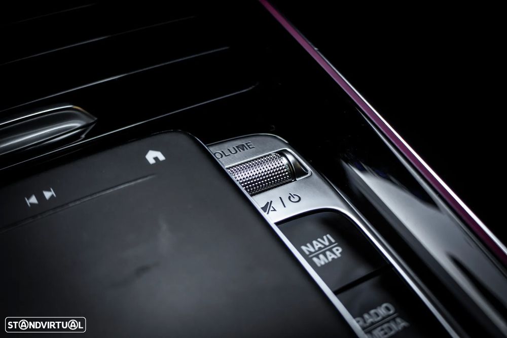 Mercedes-Benz GLB 200 d 4Matic - 26