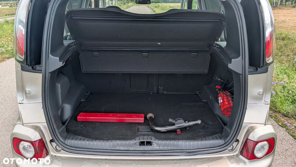 Citroën C3 Picasso 1.6i Exclusive - 17