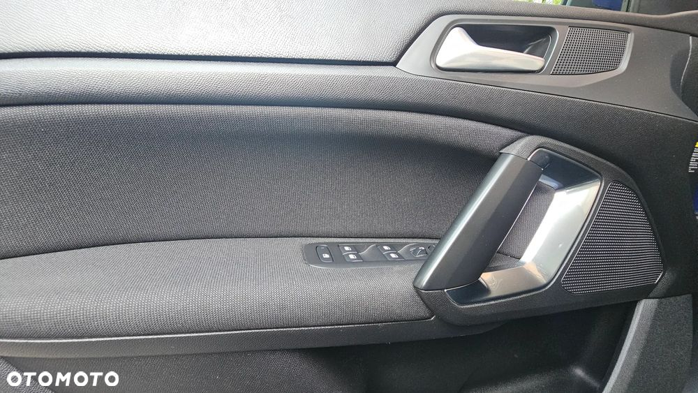 Peugeot 308 1.2 PureTech GPF Allure S&S EAT8 - 12