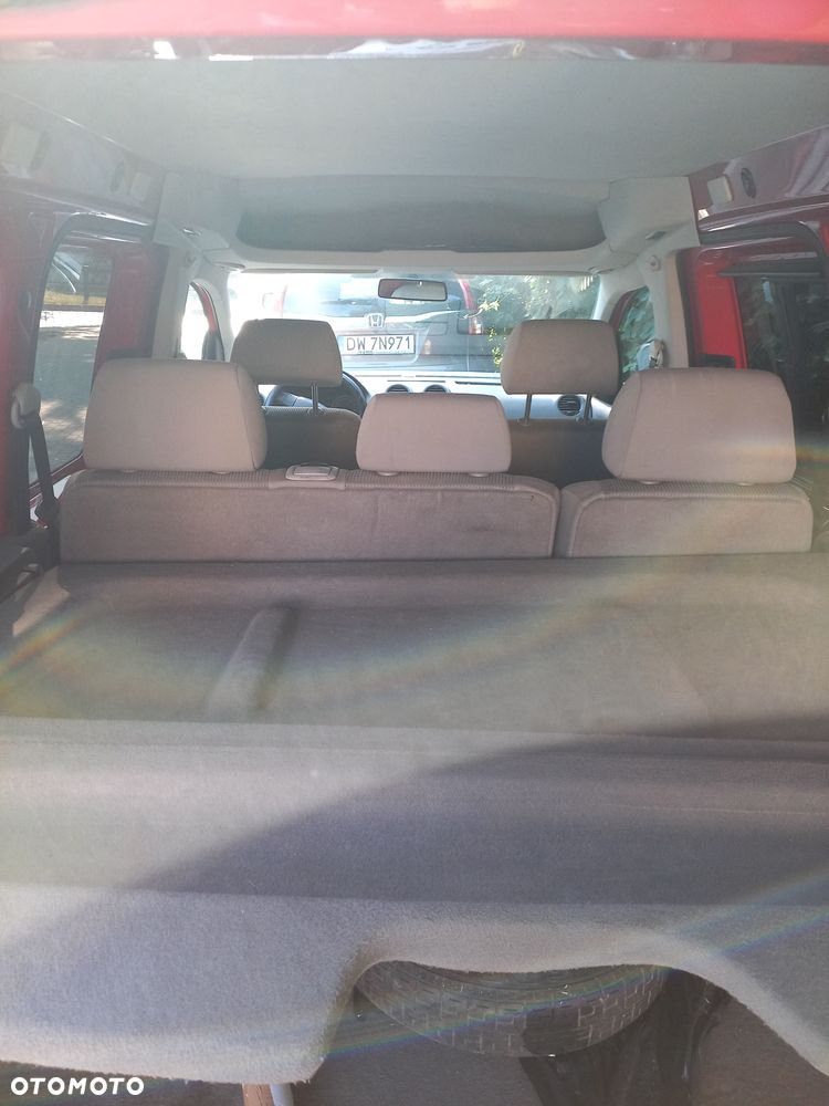 Volkswagen Caddy - 2