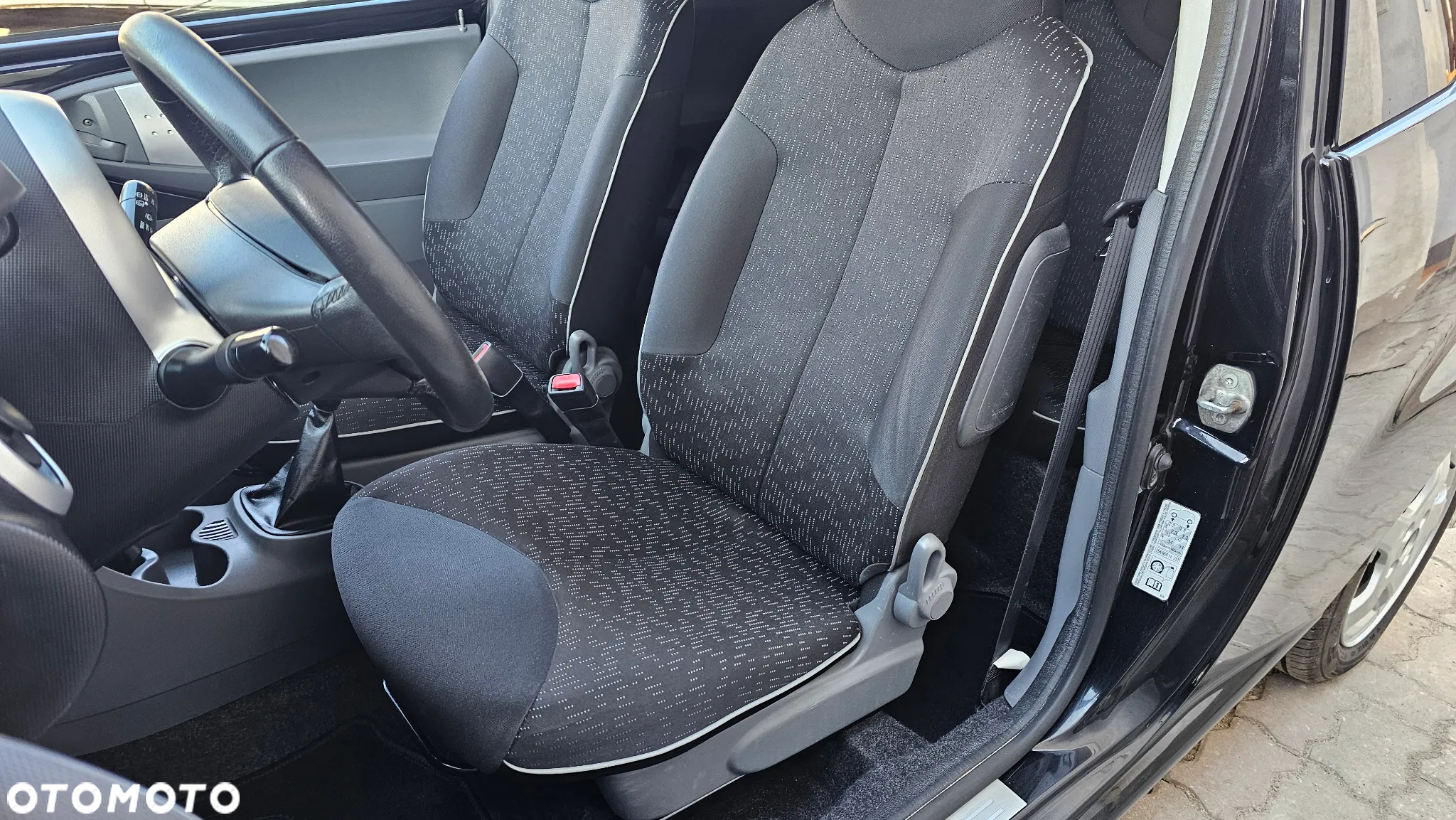 Peugeot 107 - 19