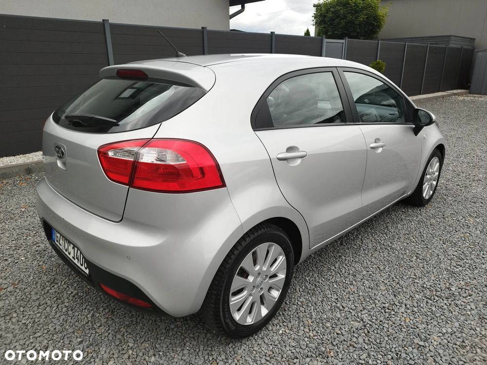 Kia Rio 1.2 Spirit - 9