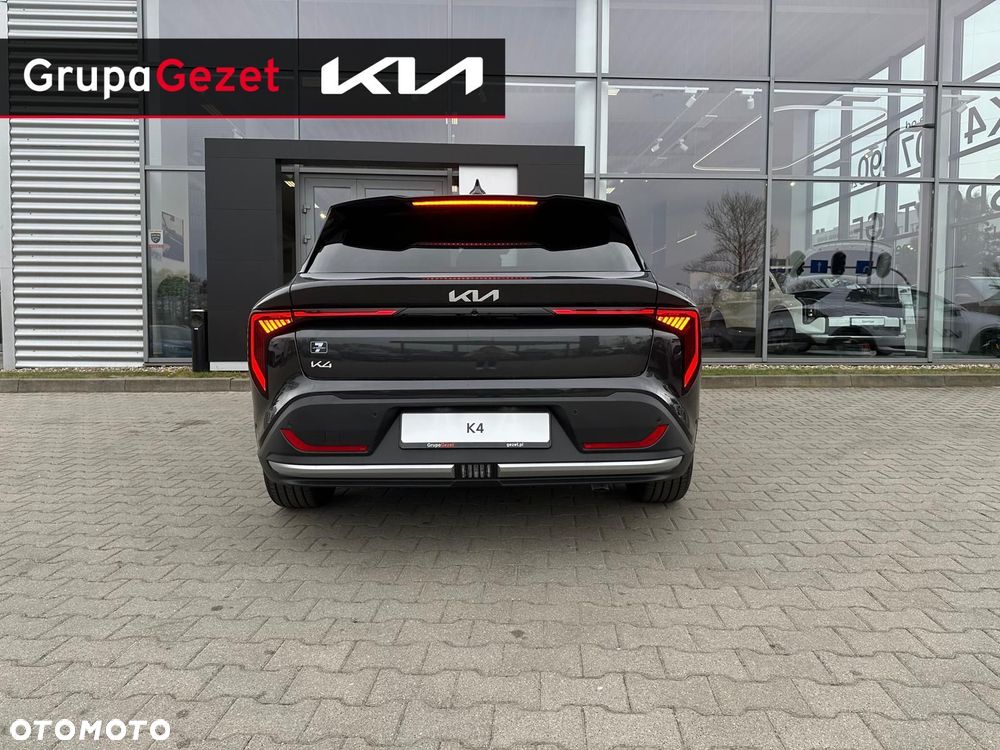 Kia K4 - 4