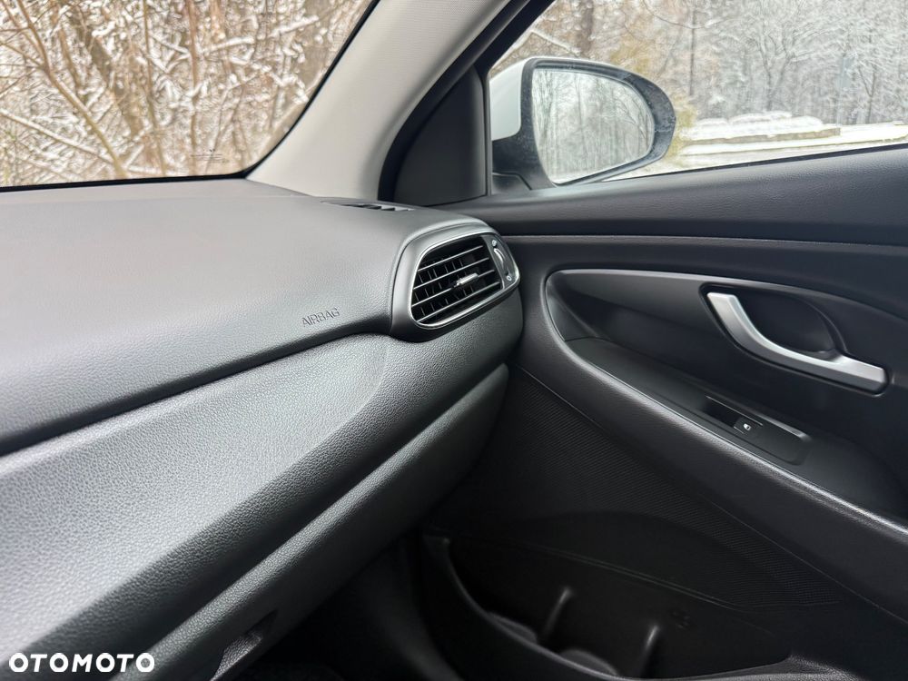 Hyundai i30 1.5 T-GDI 48V Modern - 24