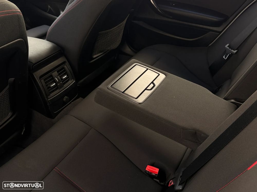 BMW 118 i Sport Line - 42