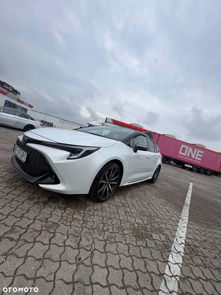 Toyota Corolla 2.0 Hybrid GR Sport - 3