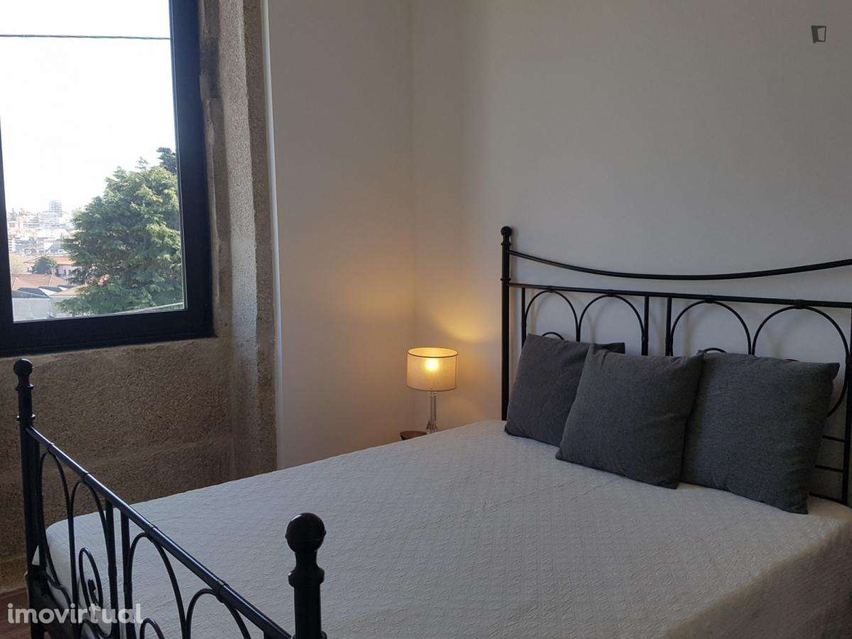 Apartamento com 2 quartos - localizado em Vila nova de gaia - Grande imagem: 2/33
