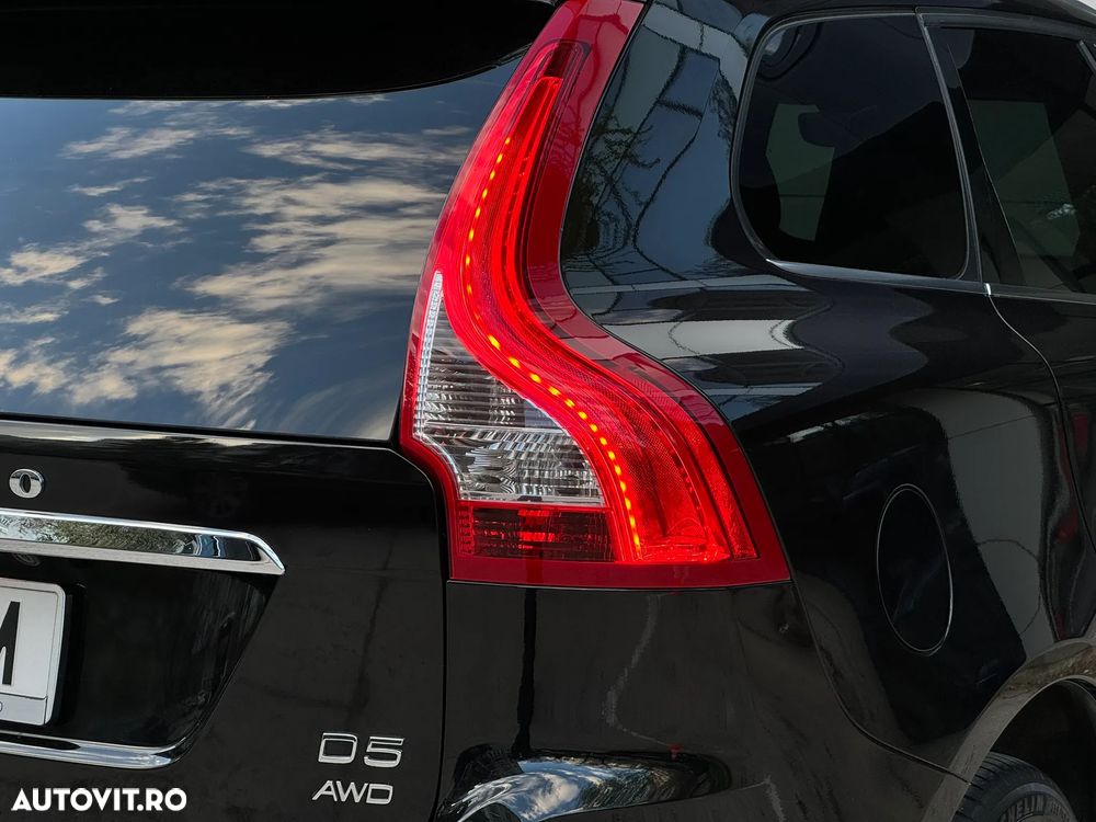 Volvo XC 60 D5 AWD Geartronic Linje Inscription - 9