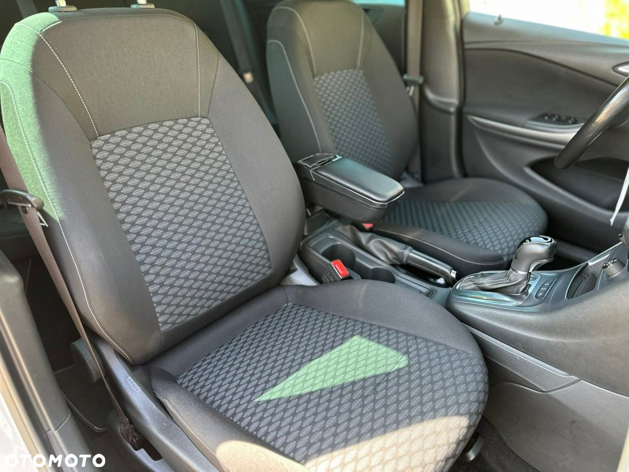 Opel Astra - 9