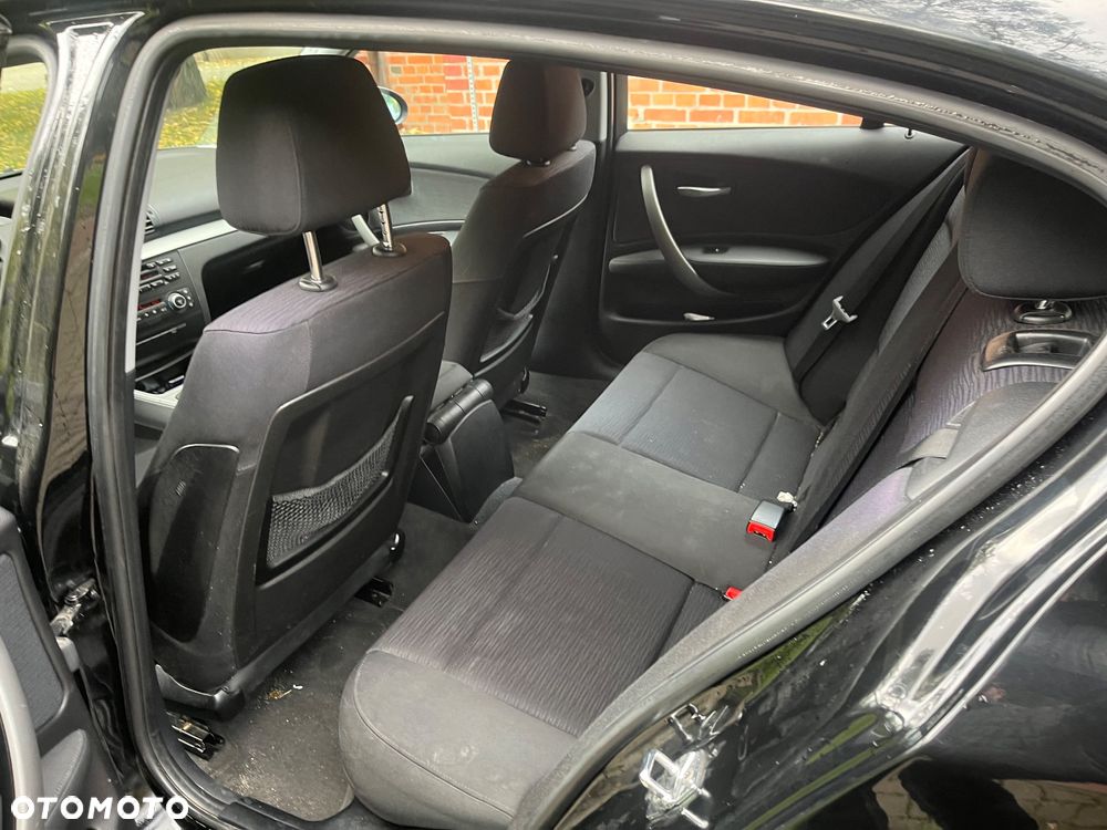 BMW Seria 1 118d - 10