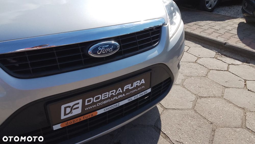 Ford Focus 1.6 TI-VCT Ambiente - 22