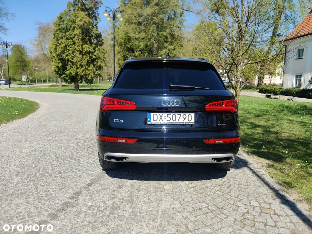 Audi Q5 2.0 TFSI Quattro Design S tronic - 4