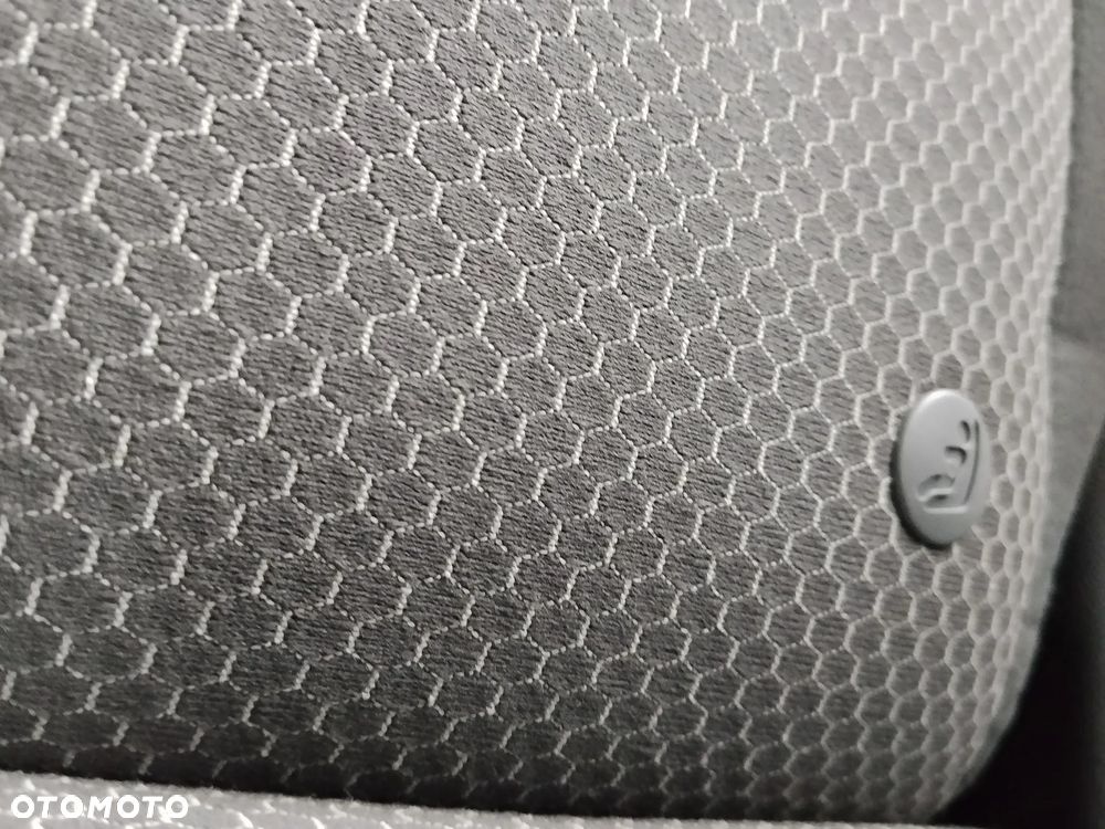 Volkswagen Fox - 15