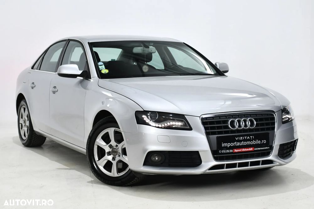Audi A4 2.0 TDI DPF multitronic Attraction - 2