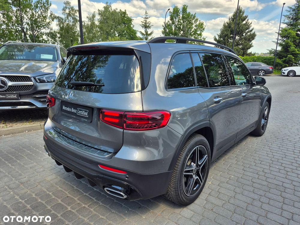 Mercedes-Benz GLB 200 AMG Line 7G-DCT - 5