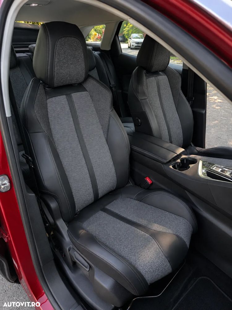 Peugeot 3008 PureTech 130 Stop & Start GPF EAT8 Allure - 22